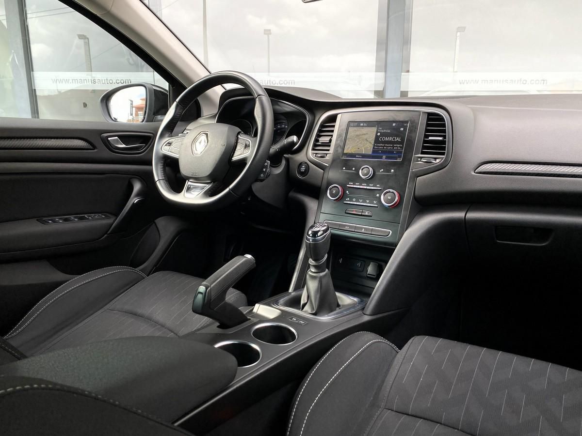 renault-megane-sport-tourer-2019-diesel-1461cc