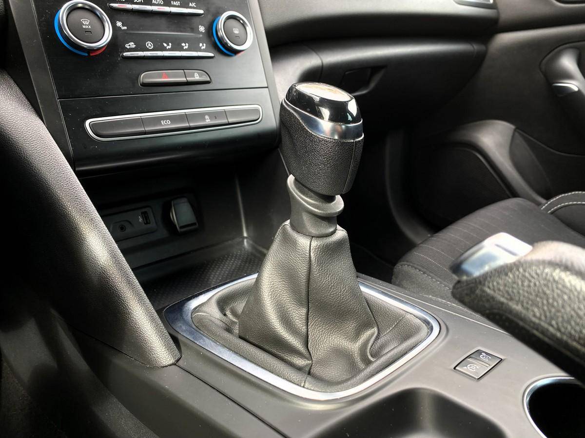 renault-megane-sport-tourer-2019-diesel-1461cc