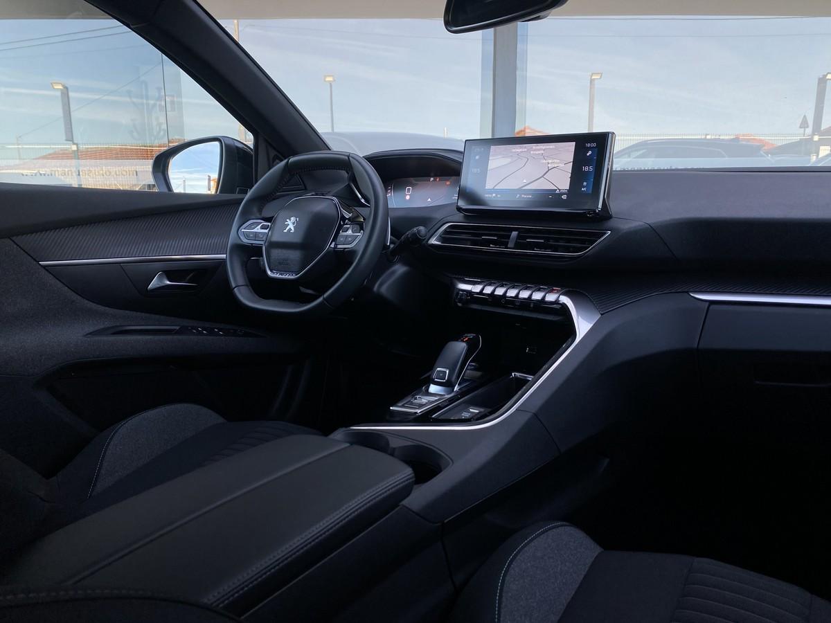 peugeot-5008-2023-diesel-1499cc