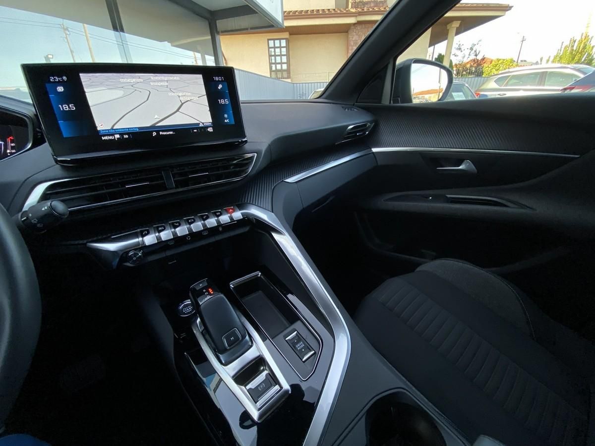 peugeot-5008-2023-diesel-1499cc