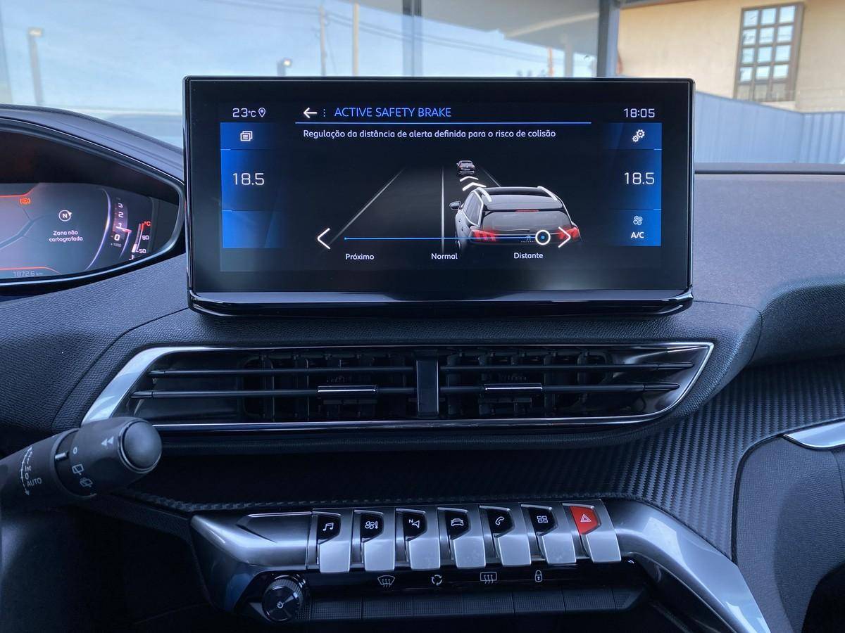peugeot-5008-2023-diesel-1499cc