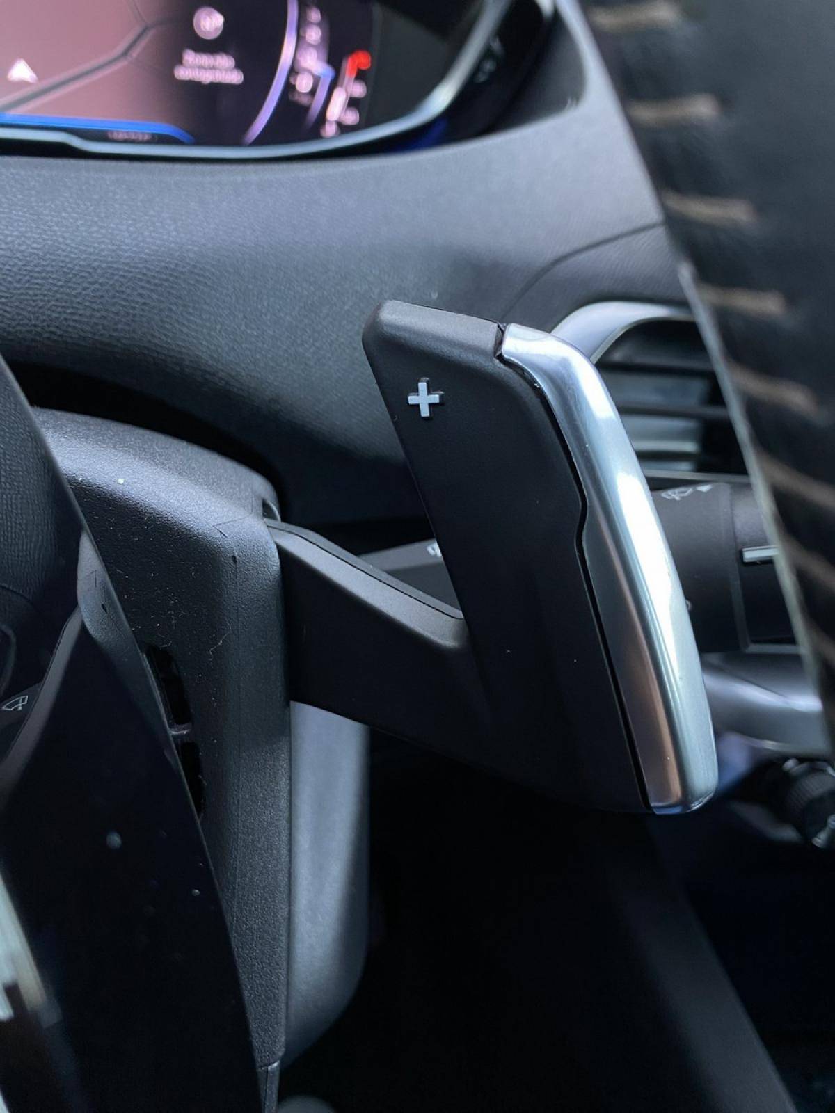 peugeot-5008-2023-diesel-1499cc