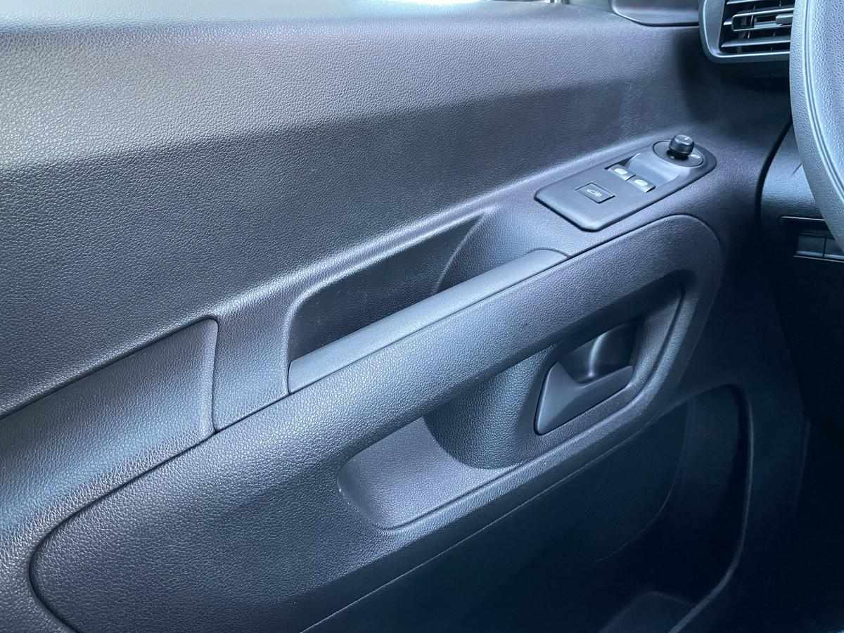 citroen-berlingo-2023-diesel-1499cc