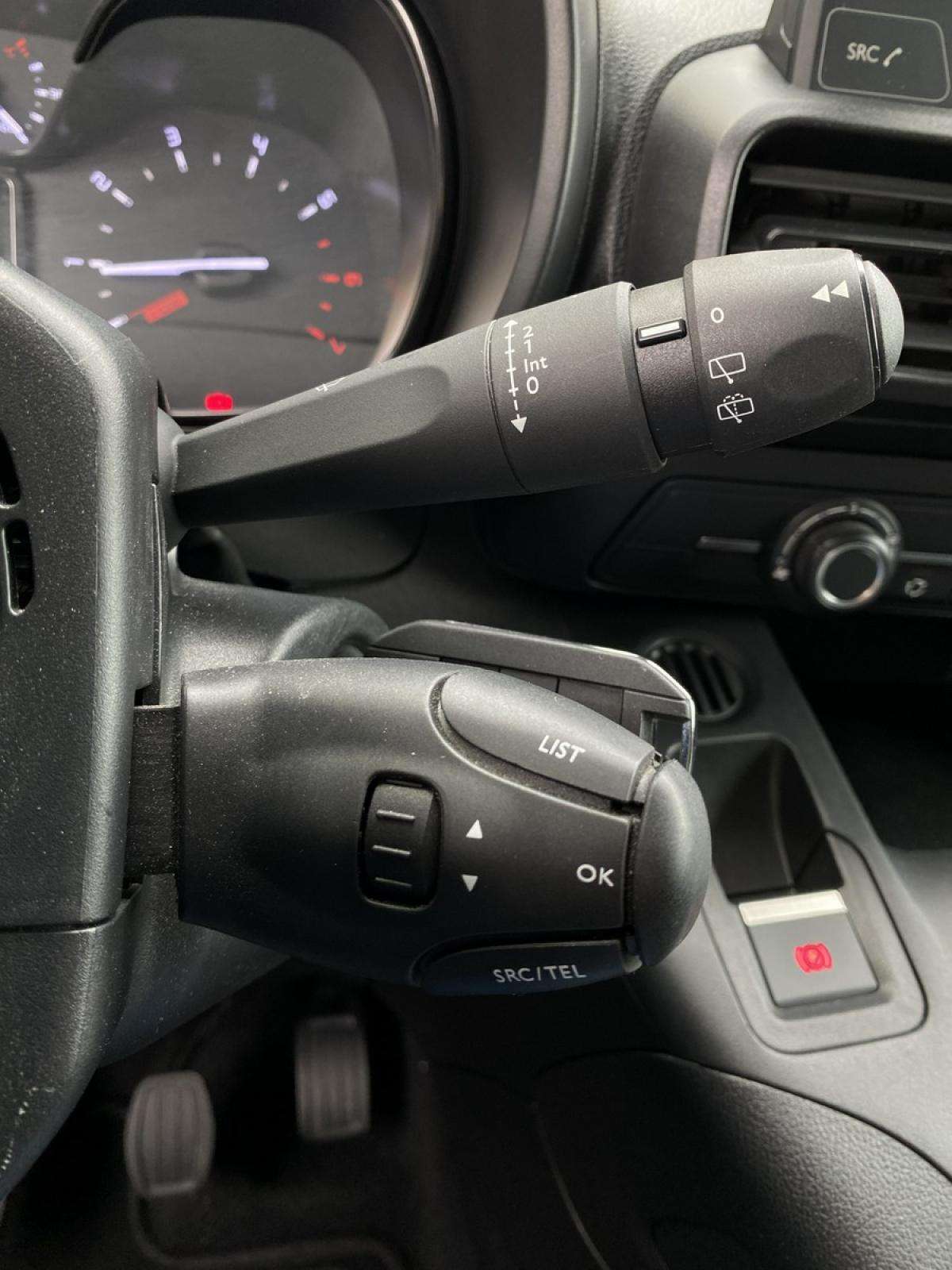 citroen-berlingo-2023-diesel-1499cc