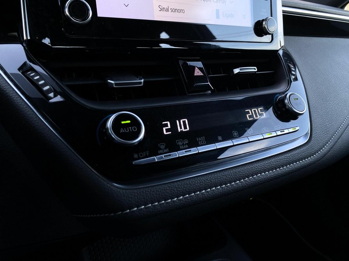 toyota-corolla-2021-hibrido-a-gasolina-1798cc