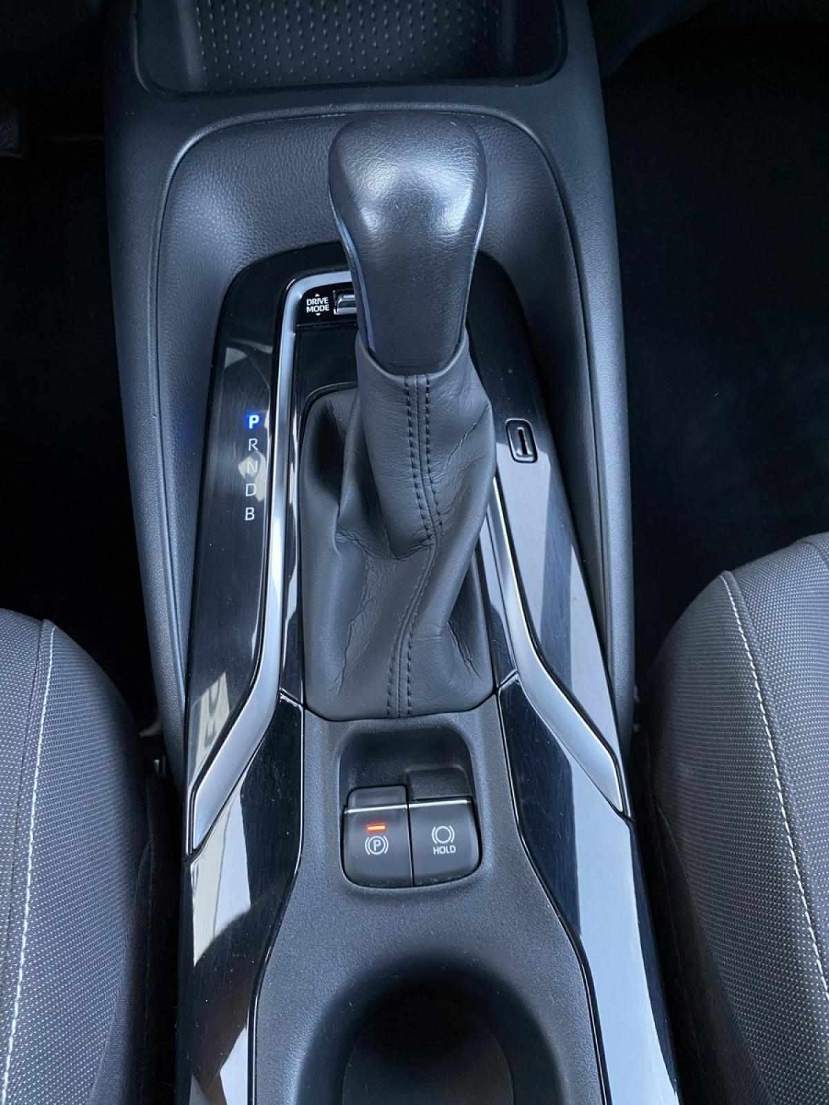 toyota-corolla-2021-hibrido-a-gasolina-1798cc
