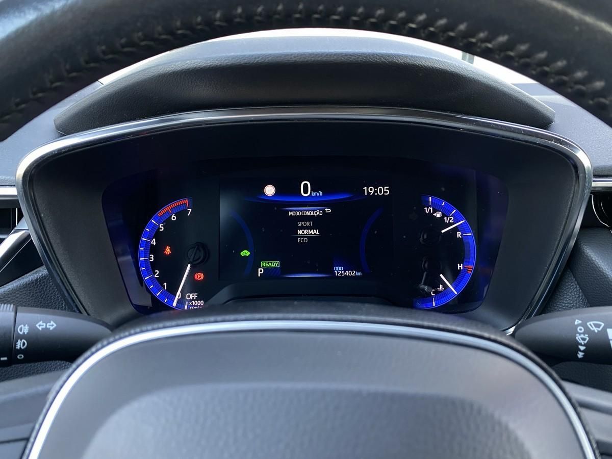 toyota-corolla-2021-hibrido-a-gasolina-1798cc