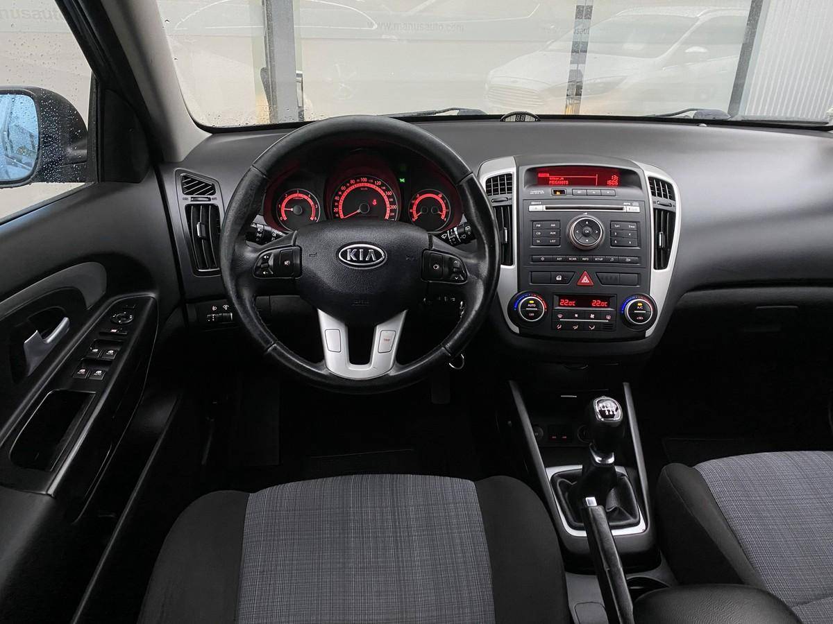 kia-ceed-sw-2010-diesel-1582cc