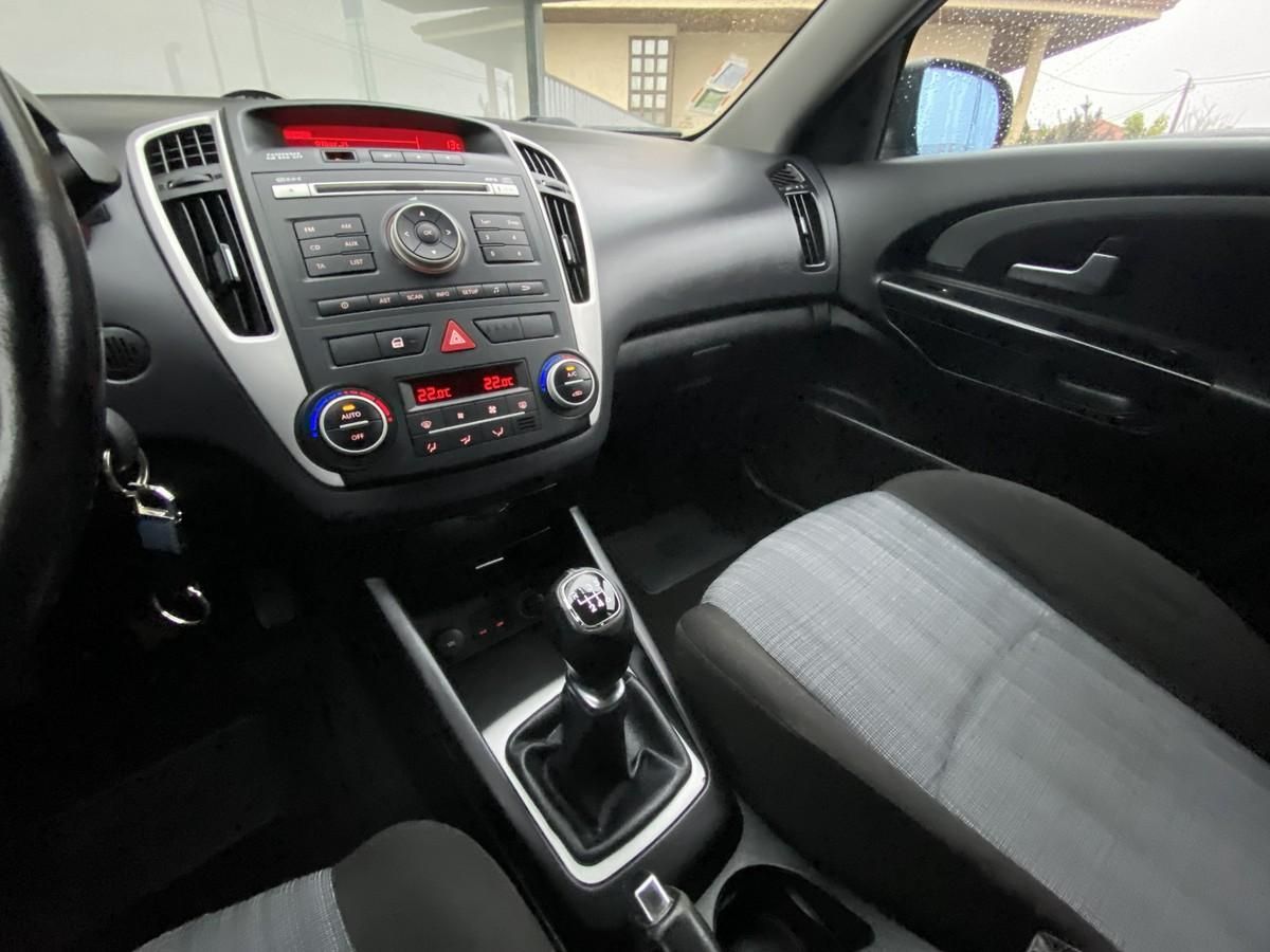 kia-ceed-sw-2010-diesel-1582cc