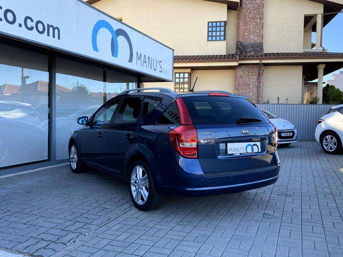 kia-ceed-sw-2010-diesel-1582cc