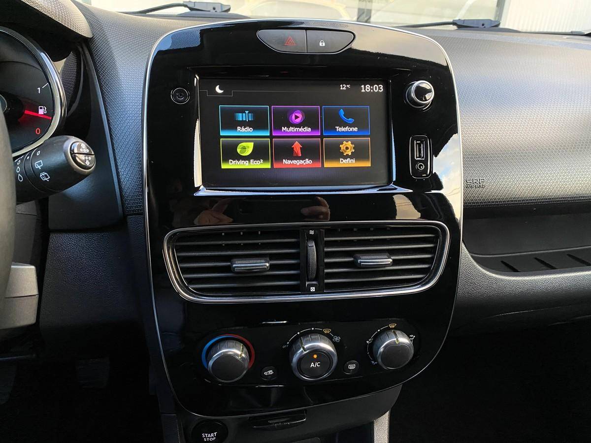 renault-clio-sport-tourer-2019-diesel-1461cc