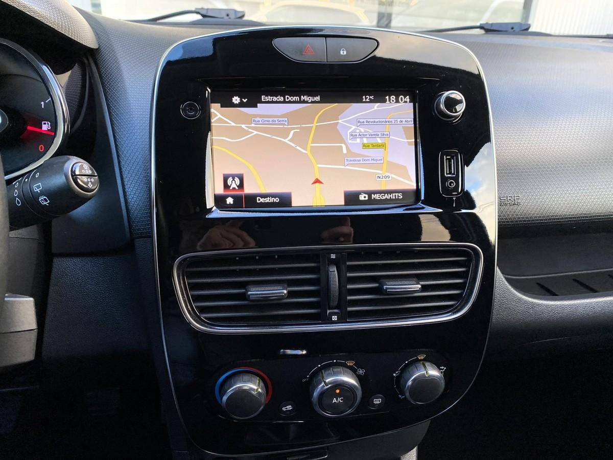 renault-clio-sport-tourer-2019-diesel-1461cc