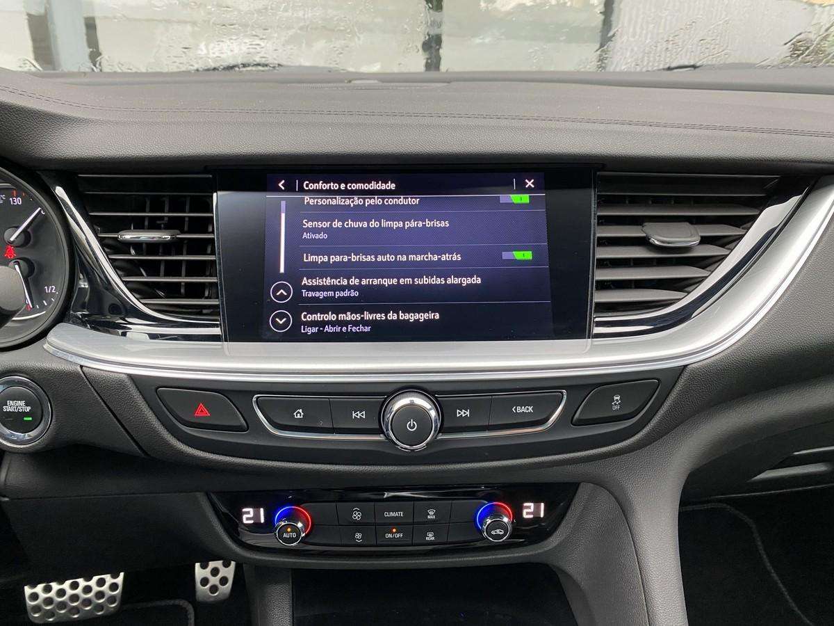opel-insignia-sports-tourer-2020-diesel-1496cc