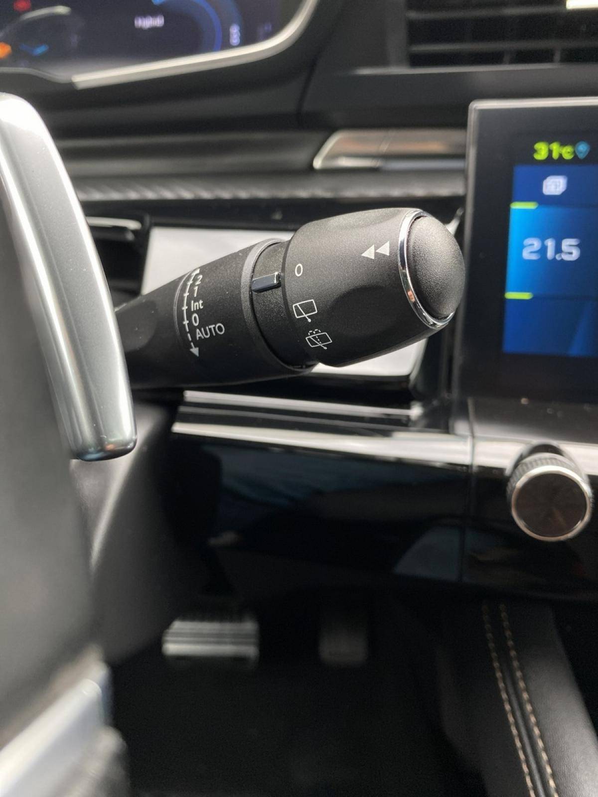 peugeot-508-sw-2022-hibrido-a-gasolina-1598cc