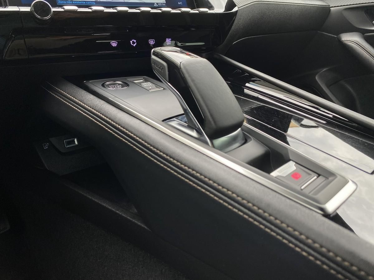peugeot-508-sw-2022-hibrido-a-gasolina-1598cc