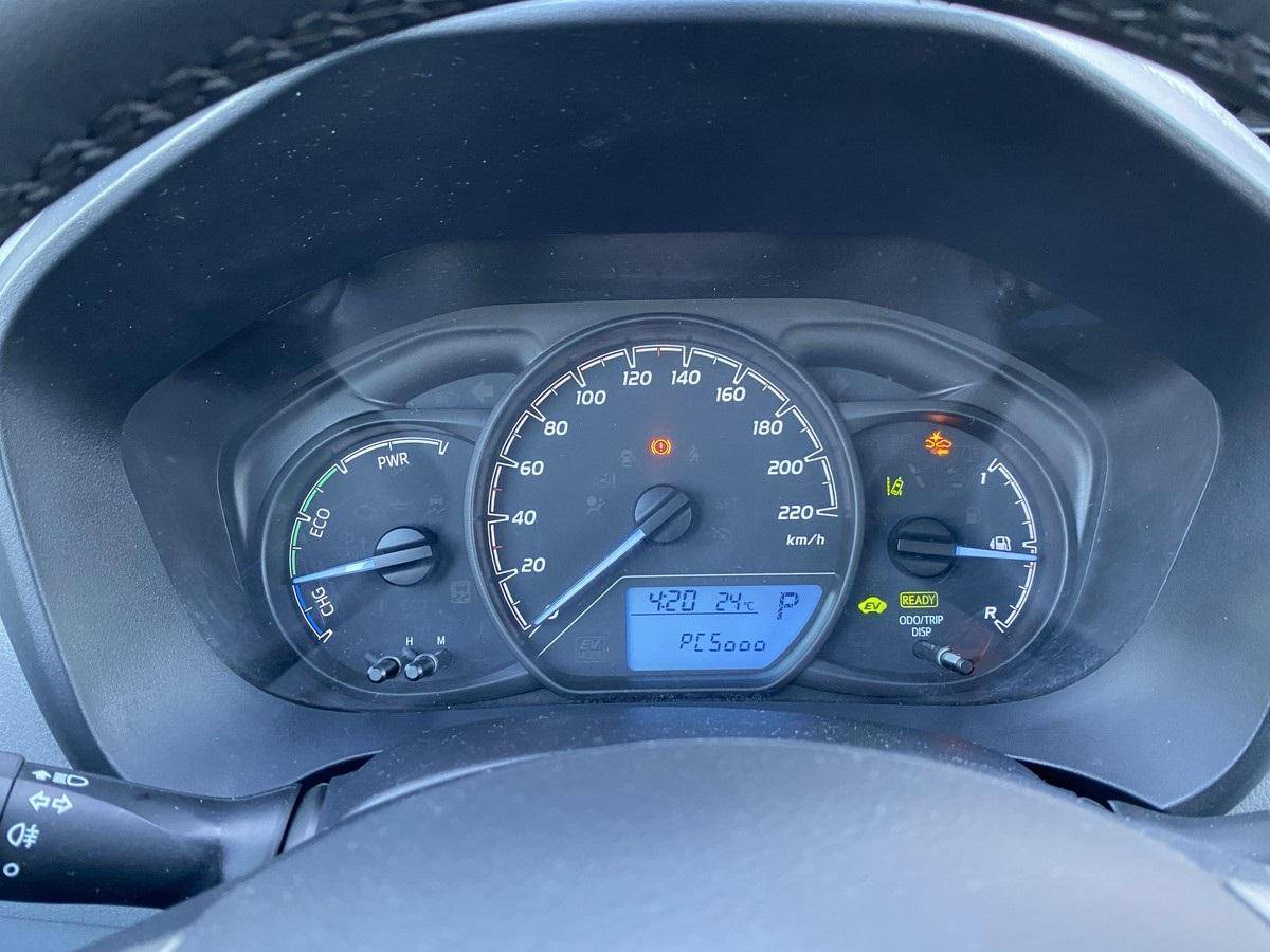 toyota-yaris-2020-hibrido-a-gasolina-1497cc