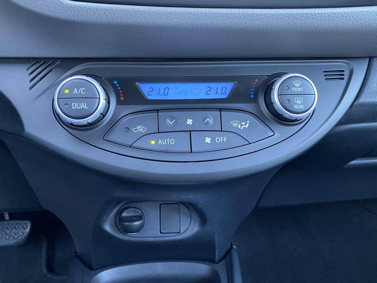 toyota-yaris-2020-hibrido-a-gasolina-1497cc