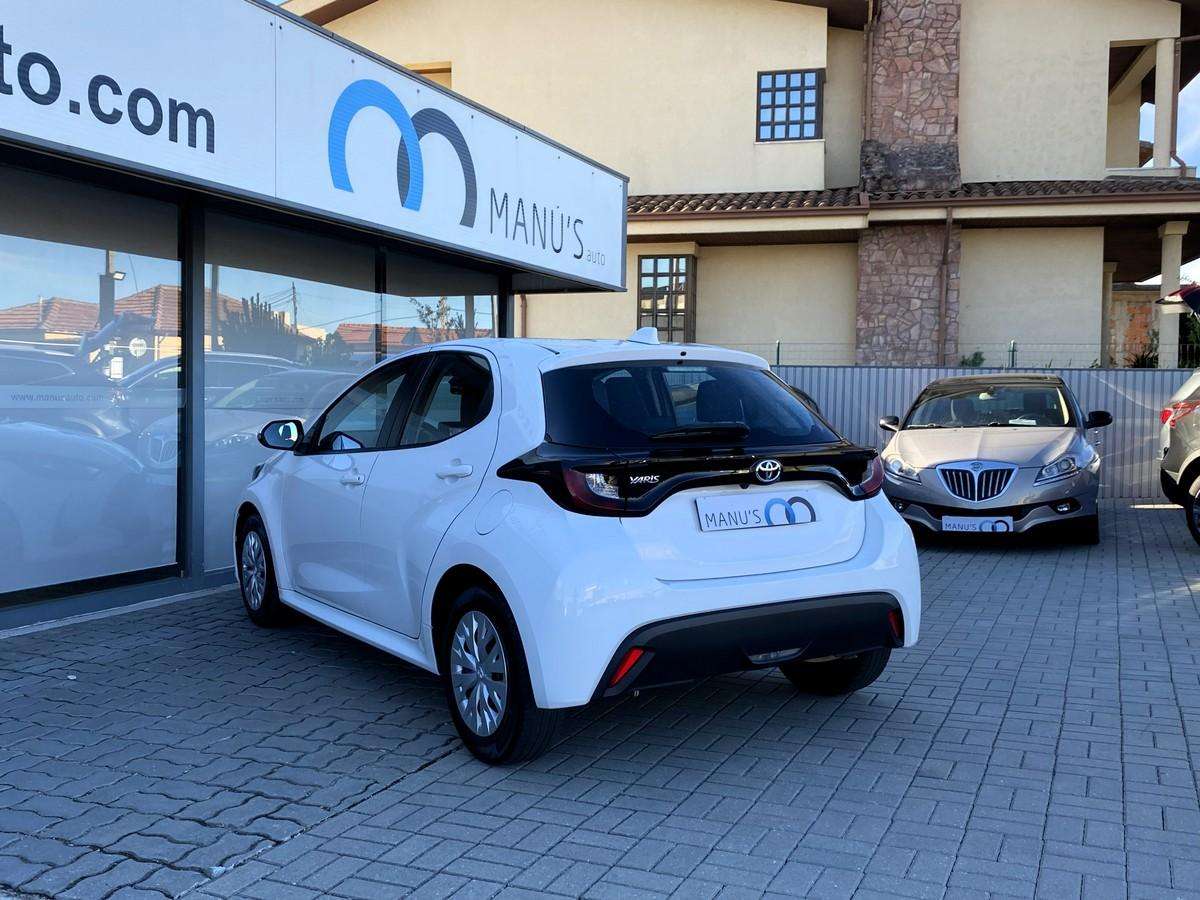toyota-yaris-2022-gasolina-998cc