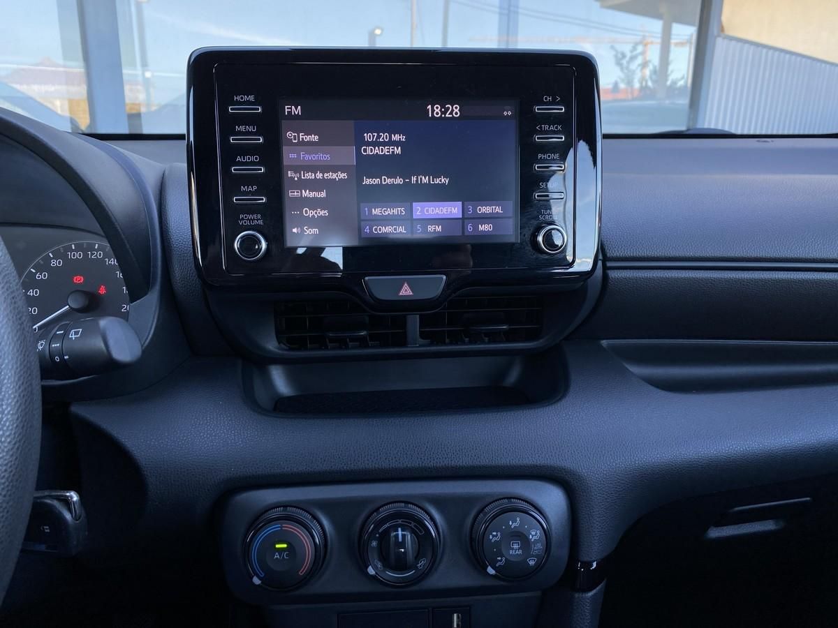 toyota-yaris-2022-gasolina-998cc