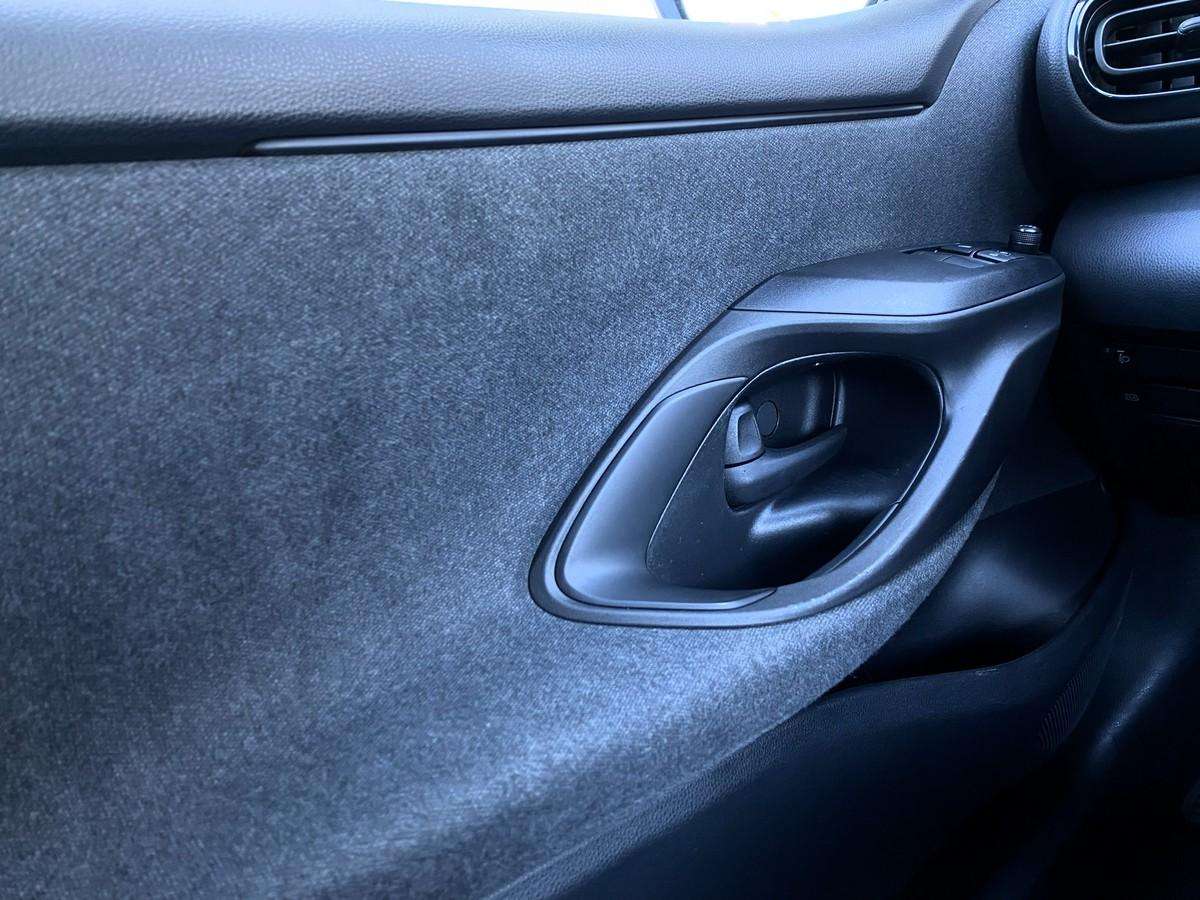 toyota-yaris-2022-gasolina-998cc