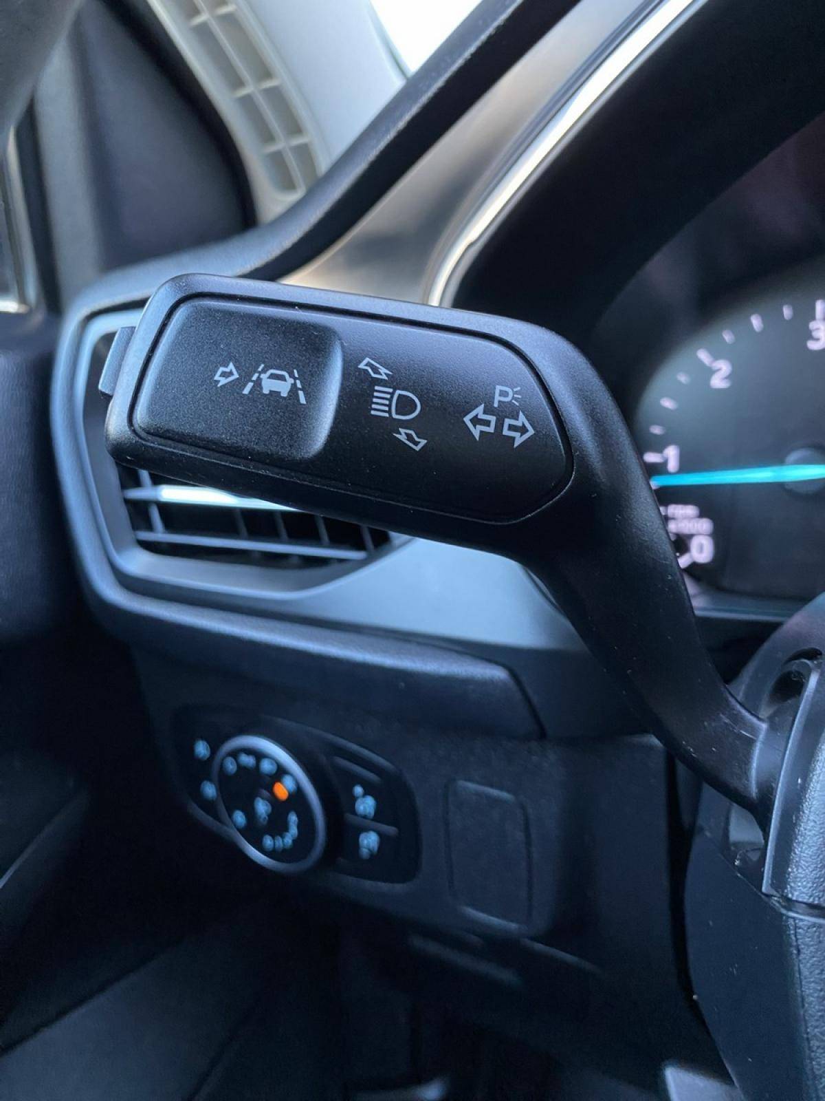 ford-focus-sw-2020-diesel-1499cc