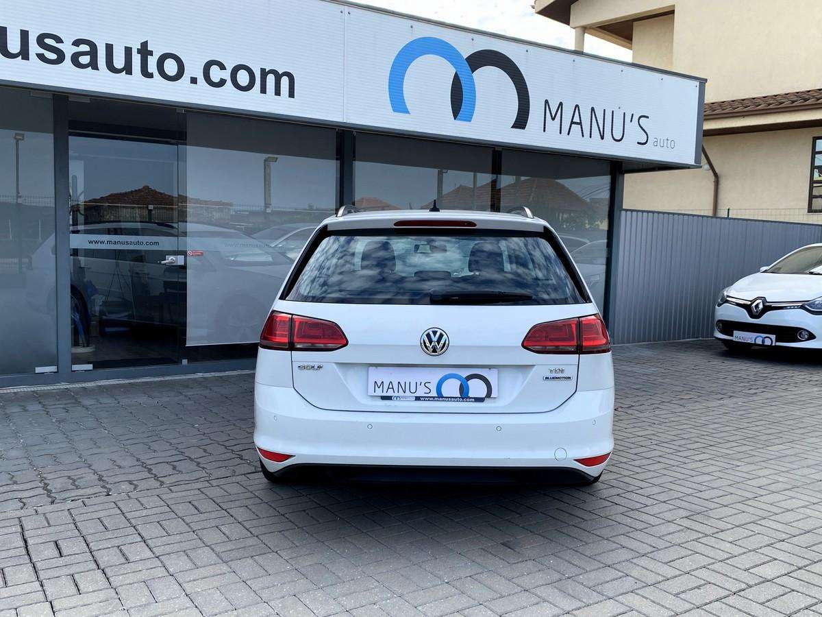 volkswagen-golf-variant-2015-diesel-1598cc