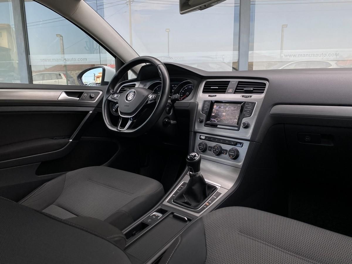 volkswagen-golf-variant-2015-diesel-1598cc