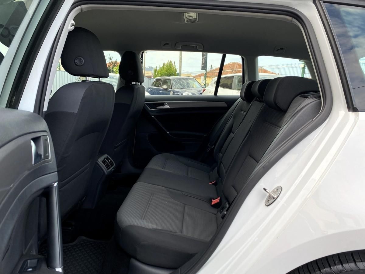 volkswagen-golf-variant-2015-diesel-1598cc