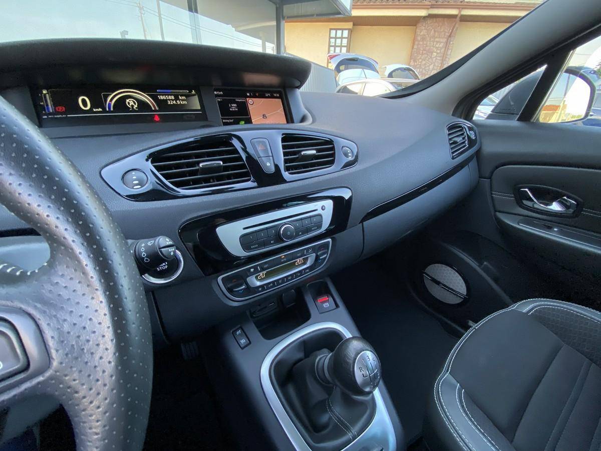 renault-scenic-2016-diesel-1461cc