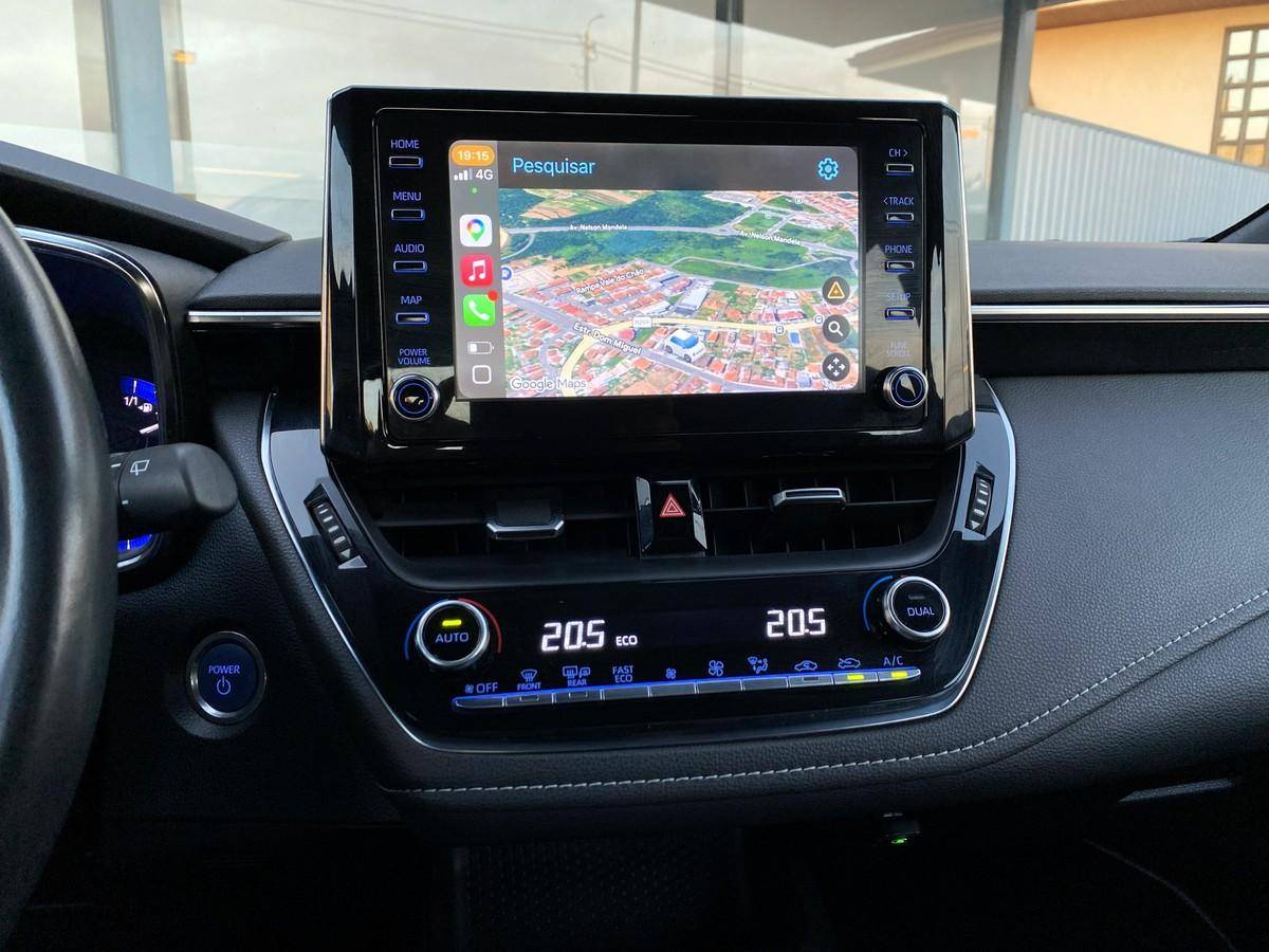 toyota-corolla-2021-hibrido-a-gasolina-1798cc