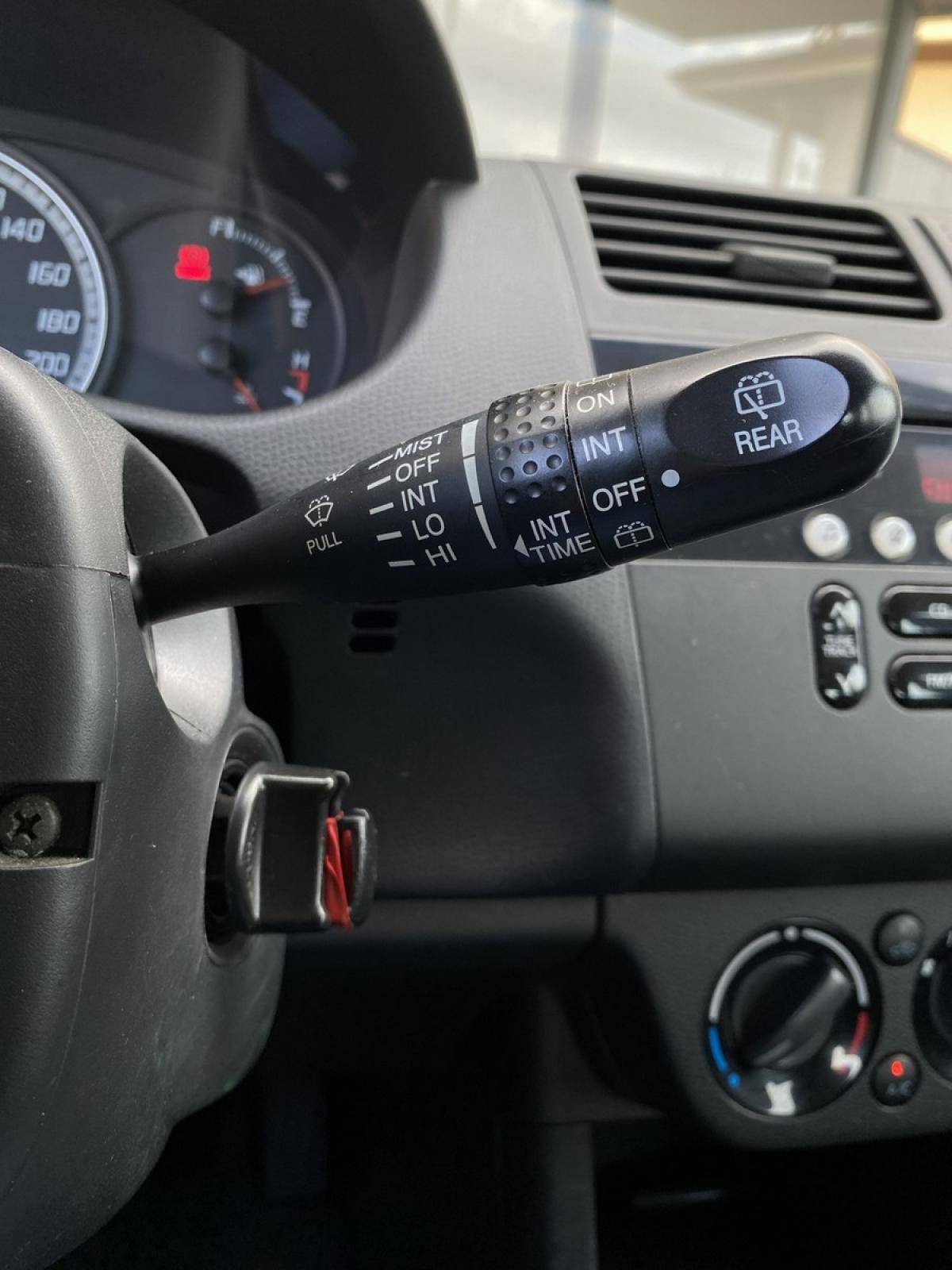 suzuki-swift-2005-gasolina-1328cc