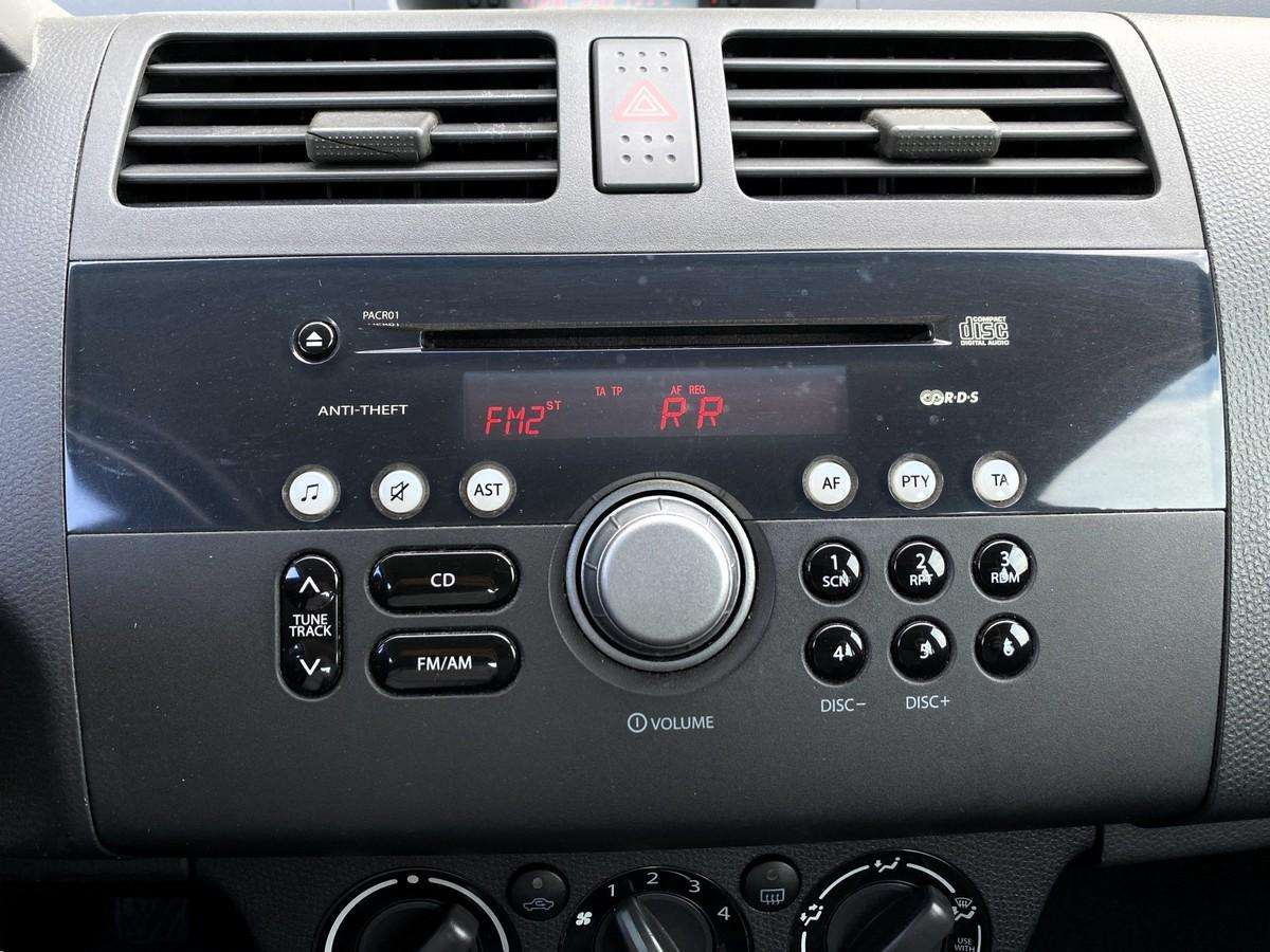 suzuki-swift-2005-gasolina-1328cc