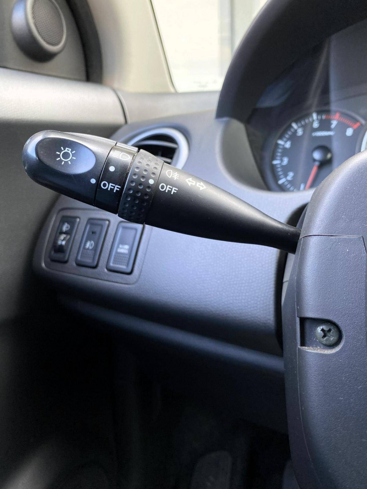 suzuki-swift-2005-gasolina-1328cc