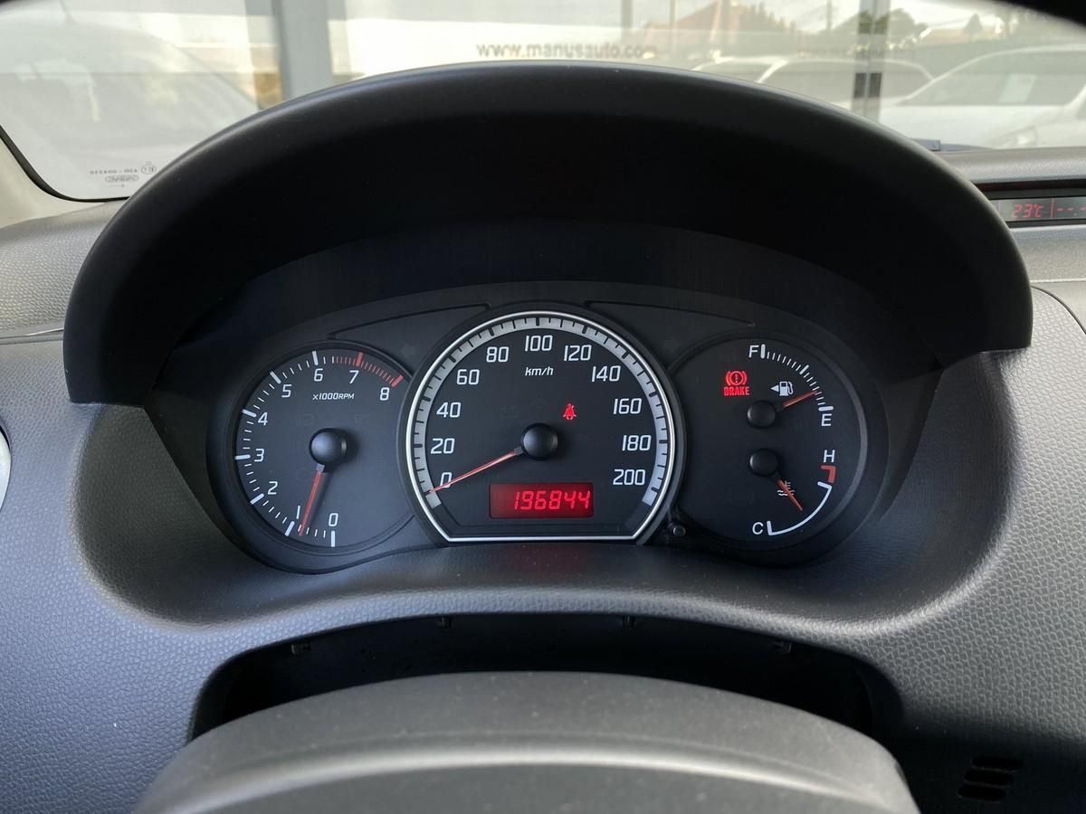 suzuki-swift-2005-gasolina-1328cc