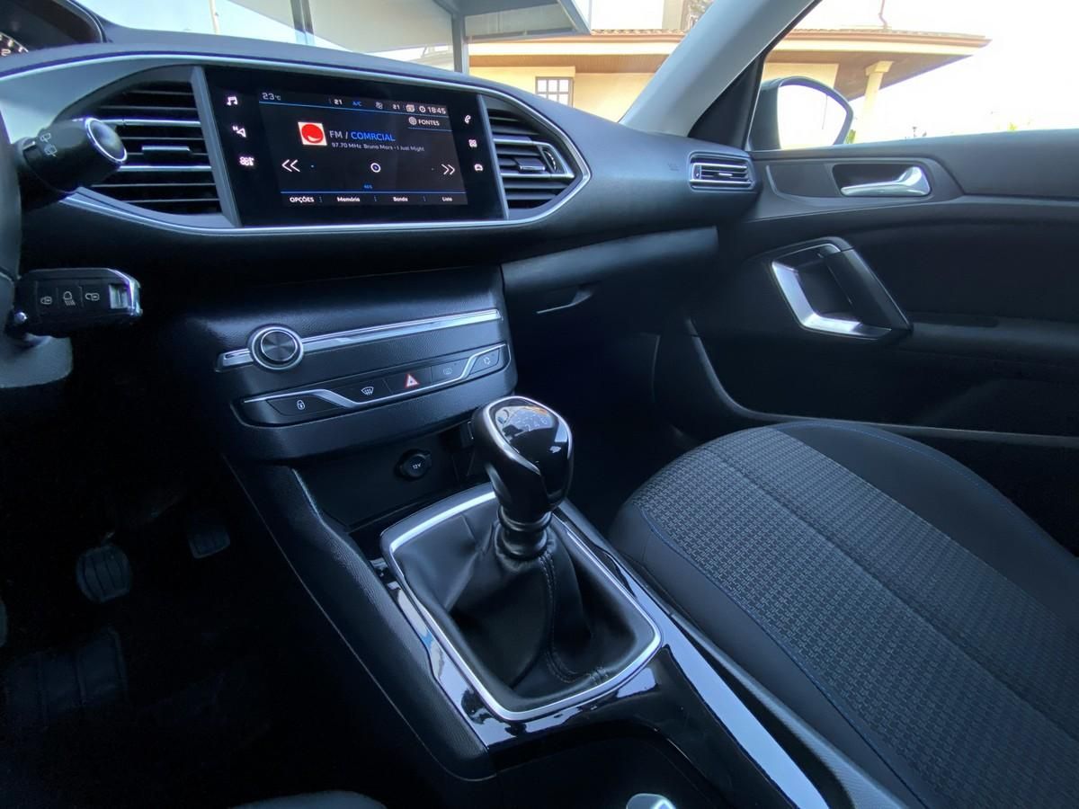 peugeot-308-sw-2021-diesel-1499cc