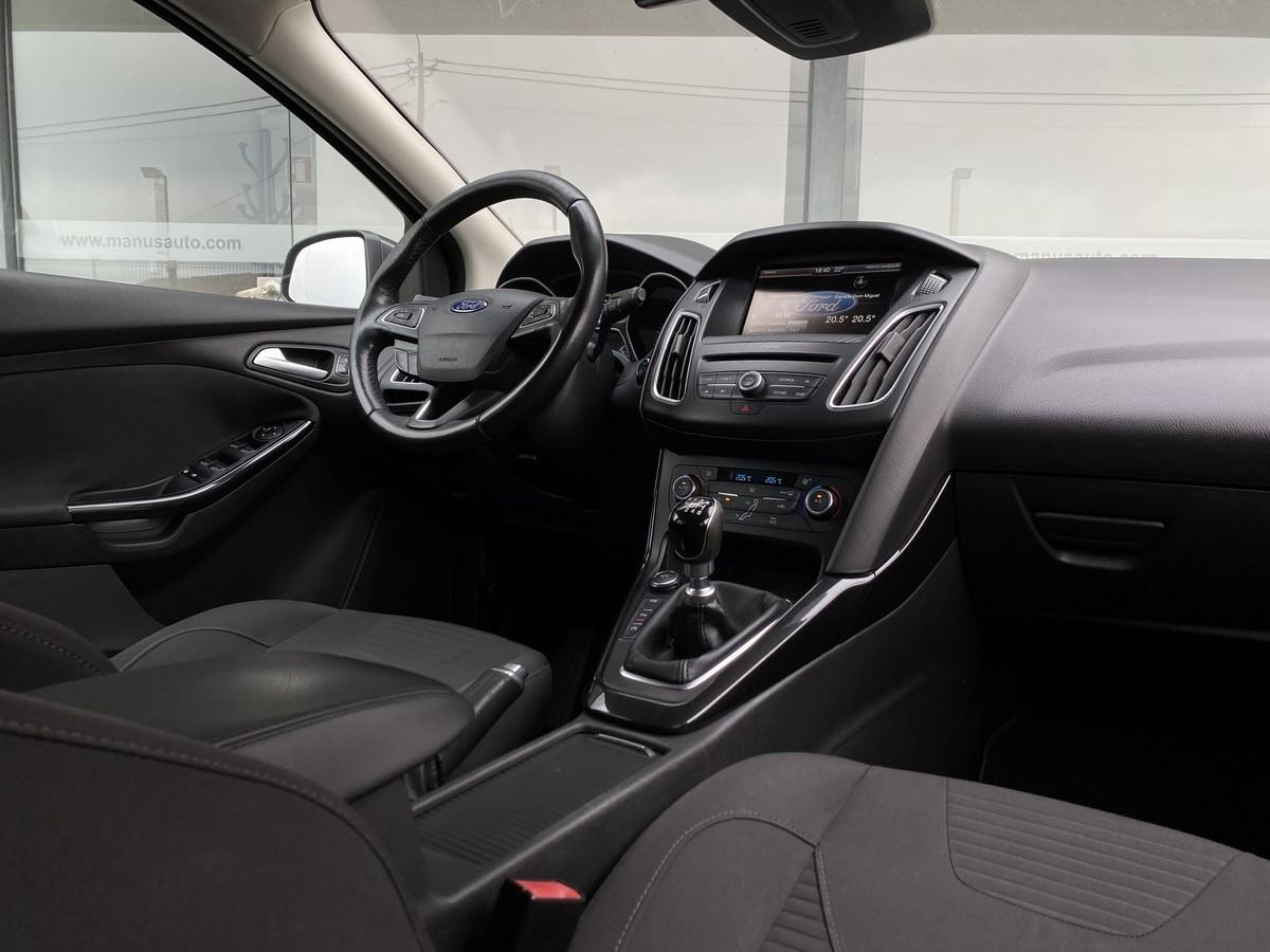 ford-focus-sw-2016-gasolina-998cc