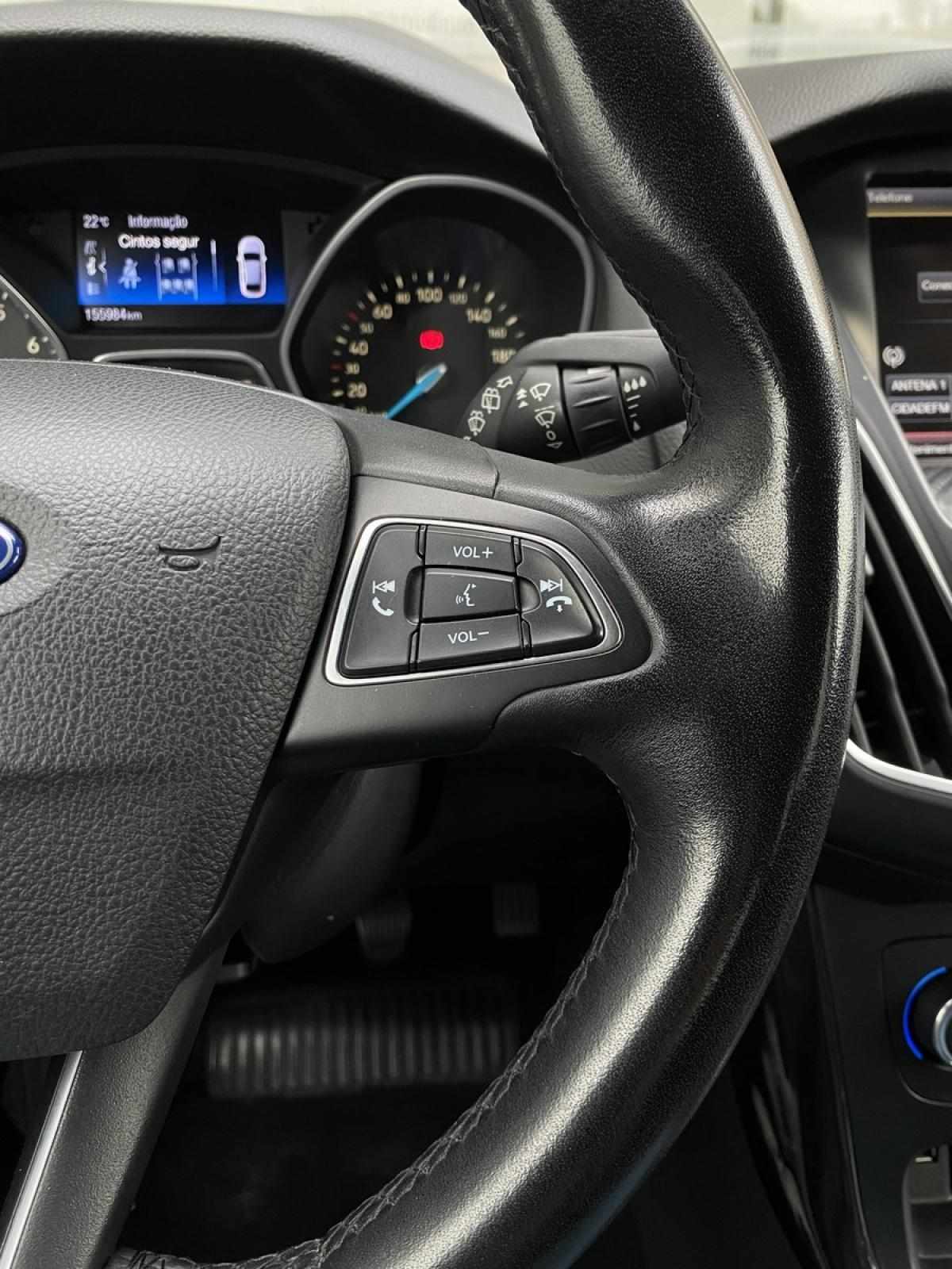 ford-focus-sw-2016-gasolina-998cc