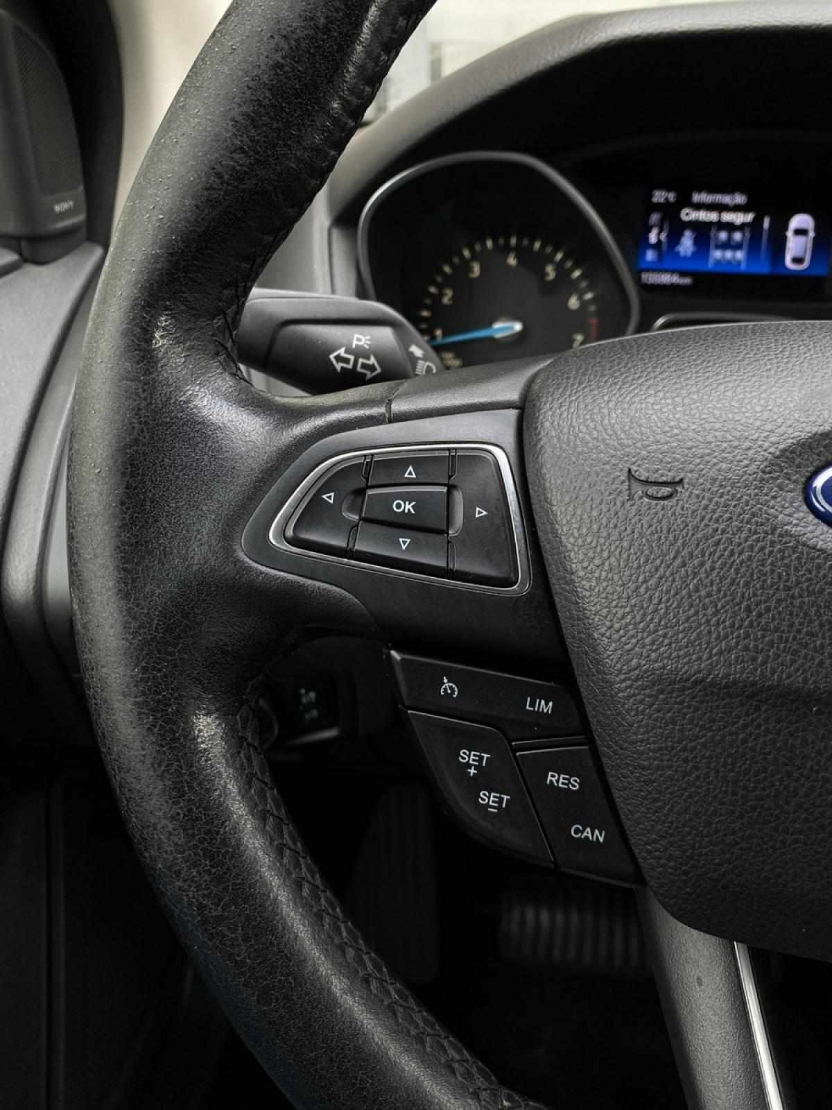 ford-focus-sw-2016-gasolina-998cc