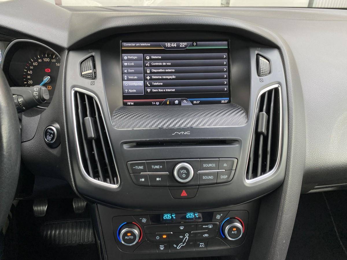 ford-focus-sw-2016-gasolina-998cc