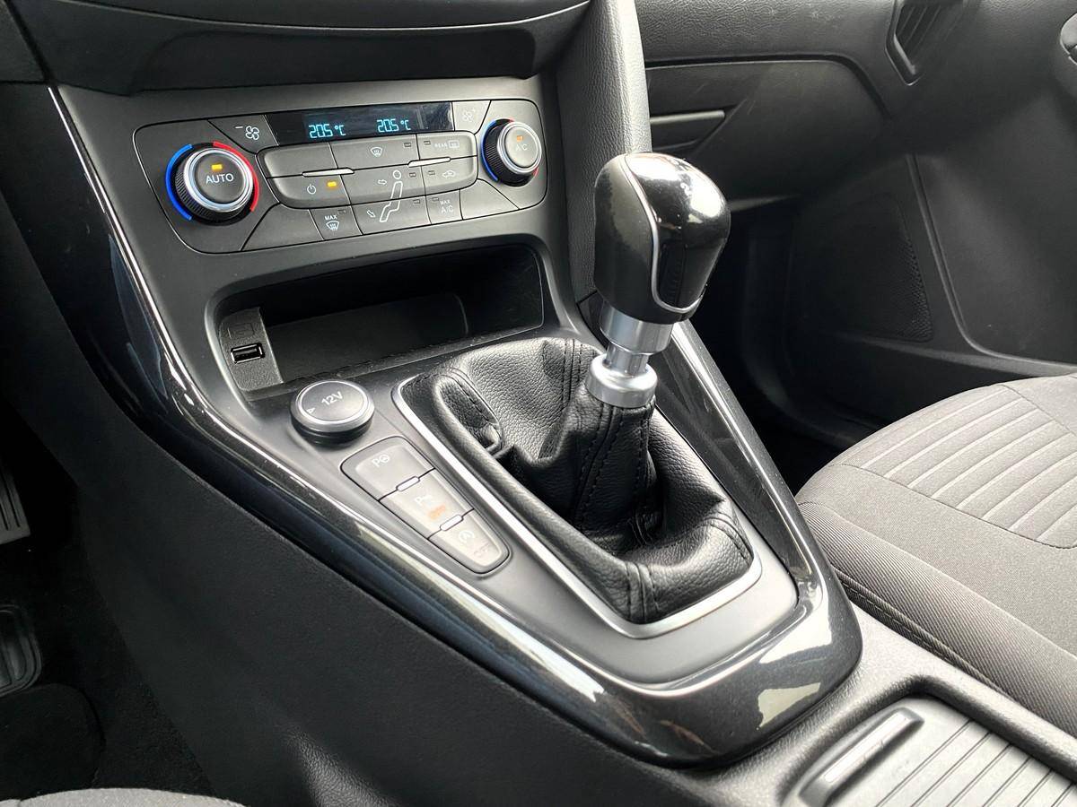 ford-focus-sw-2016-gasolina-998cc