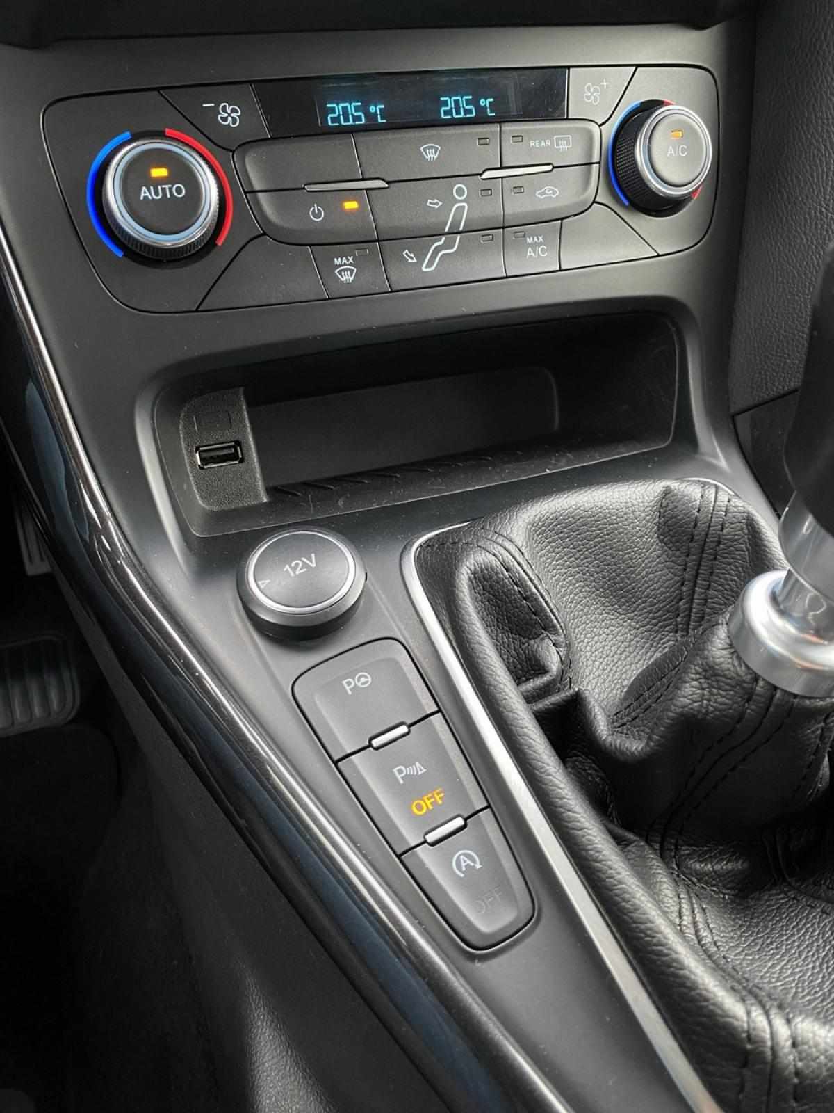 ford-focus-sw-2016-gasolina-998cc