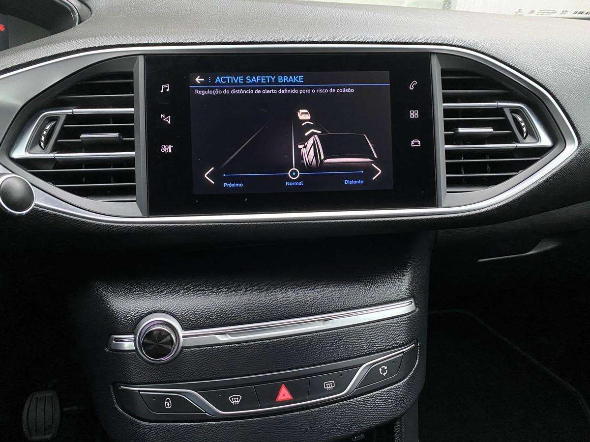 peugeot-308-sw-2021-diesel-1499cc