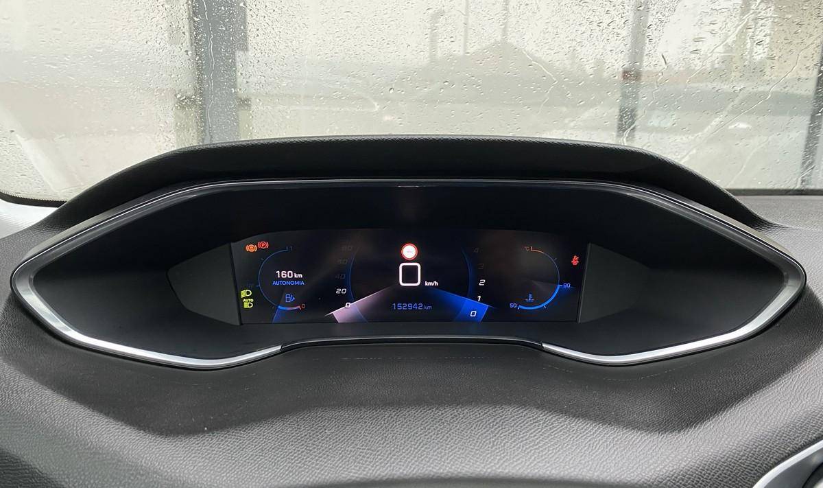 peugeot-308-sw-2021-diesel-1499cc