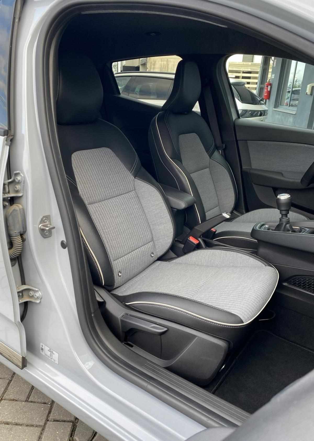 renault-clio-2023-gasolina-999cc