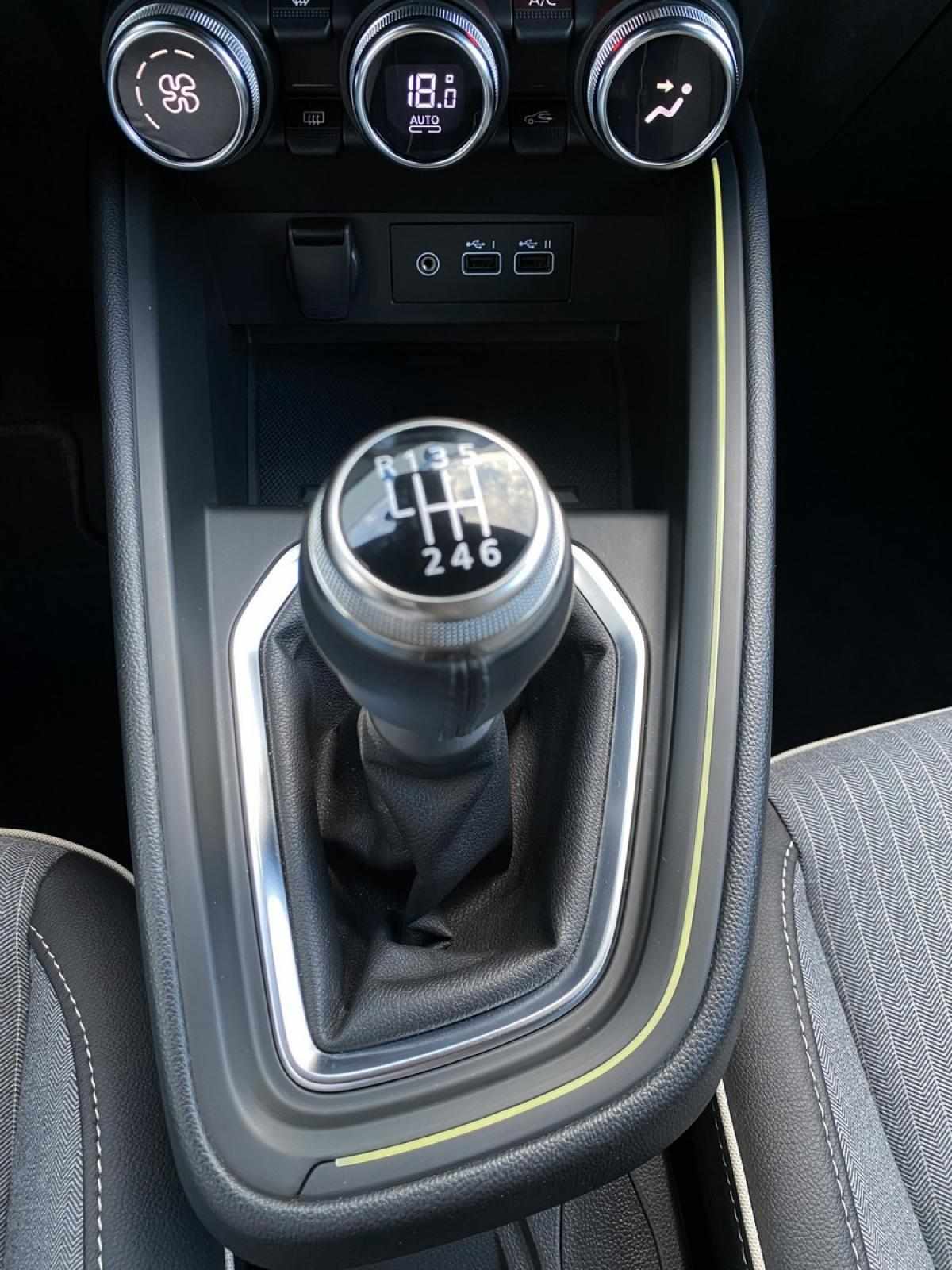 renault-clio-2023-gasolina-999cc