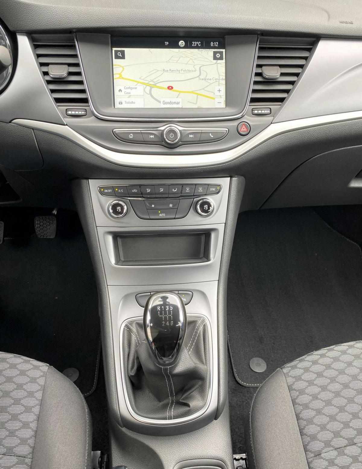 opel-astra-sport-tourer-2019-diesel-1598cc