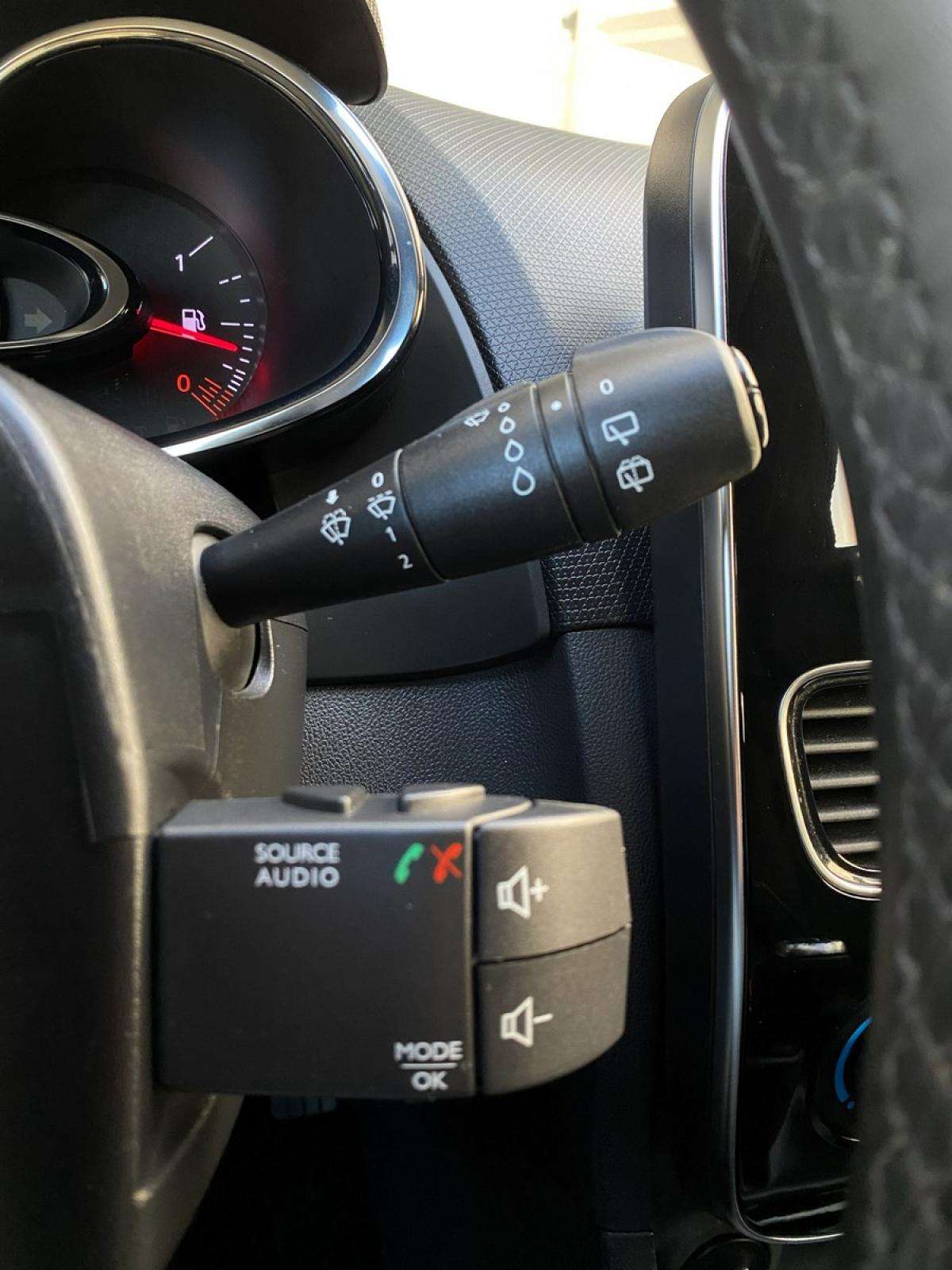renault-clio-sport-tourer-2019-diesel-1461cc