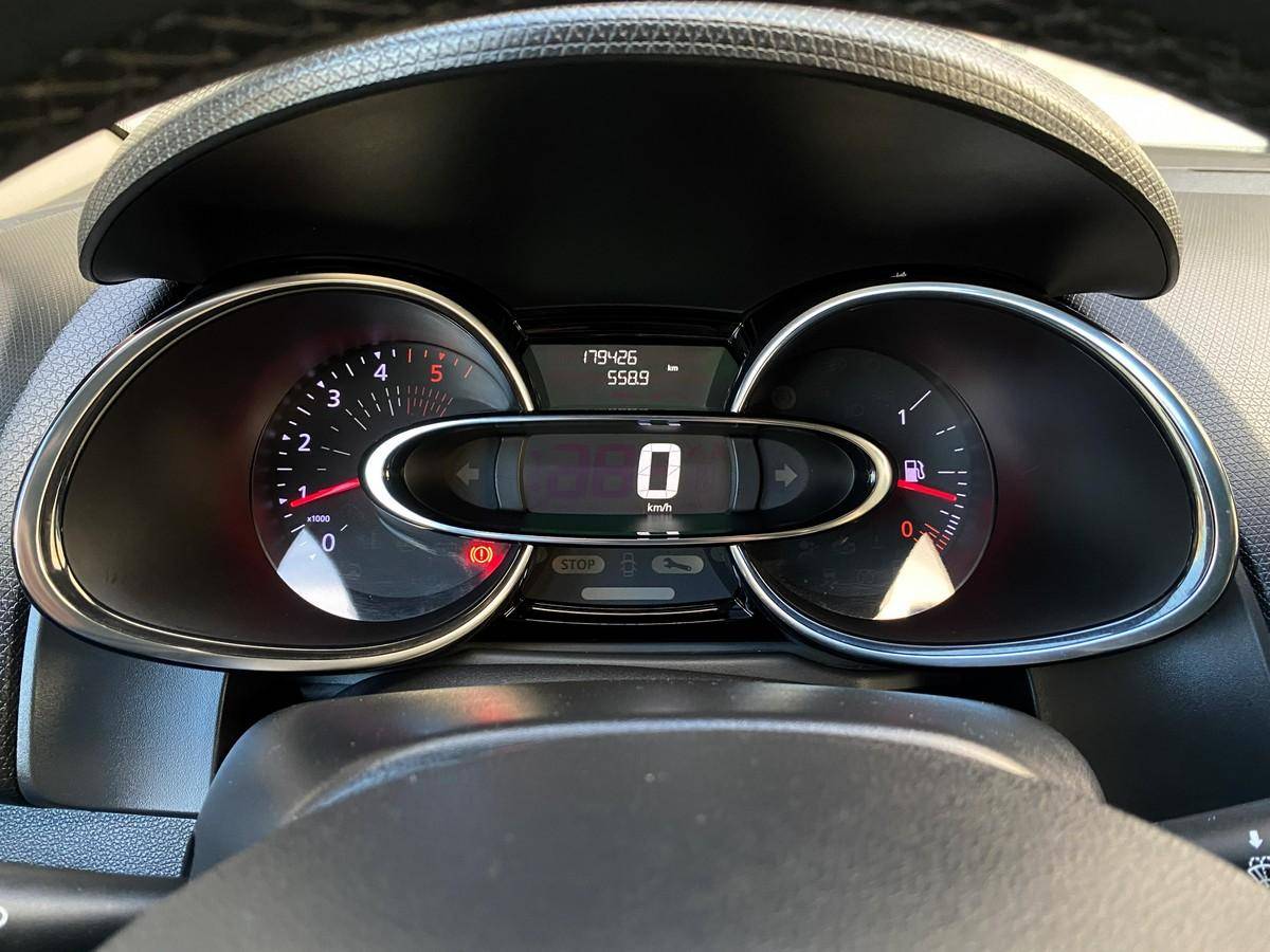 renault-clio-sport-tourer-2019-diesel-1461cc