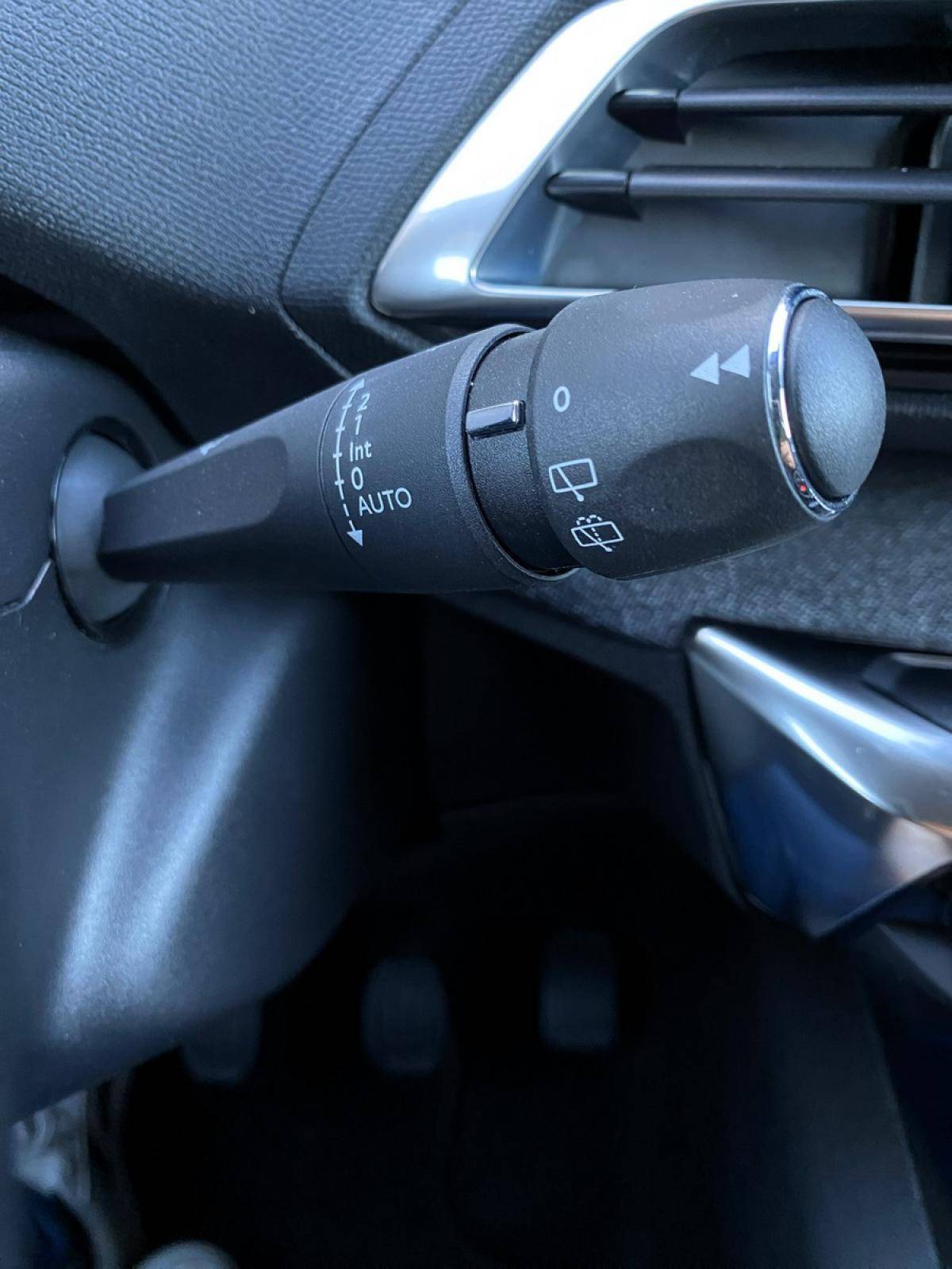 peugeot-3008-2021-diesel-1499cc