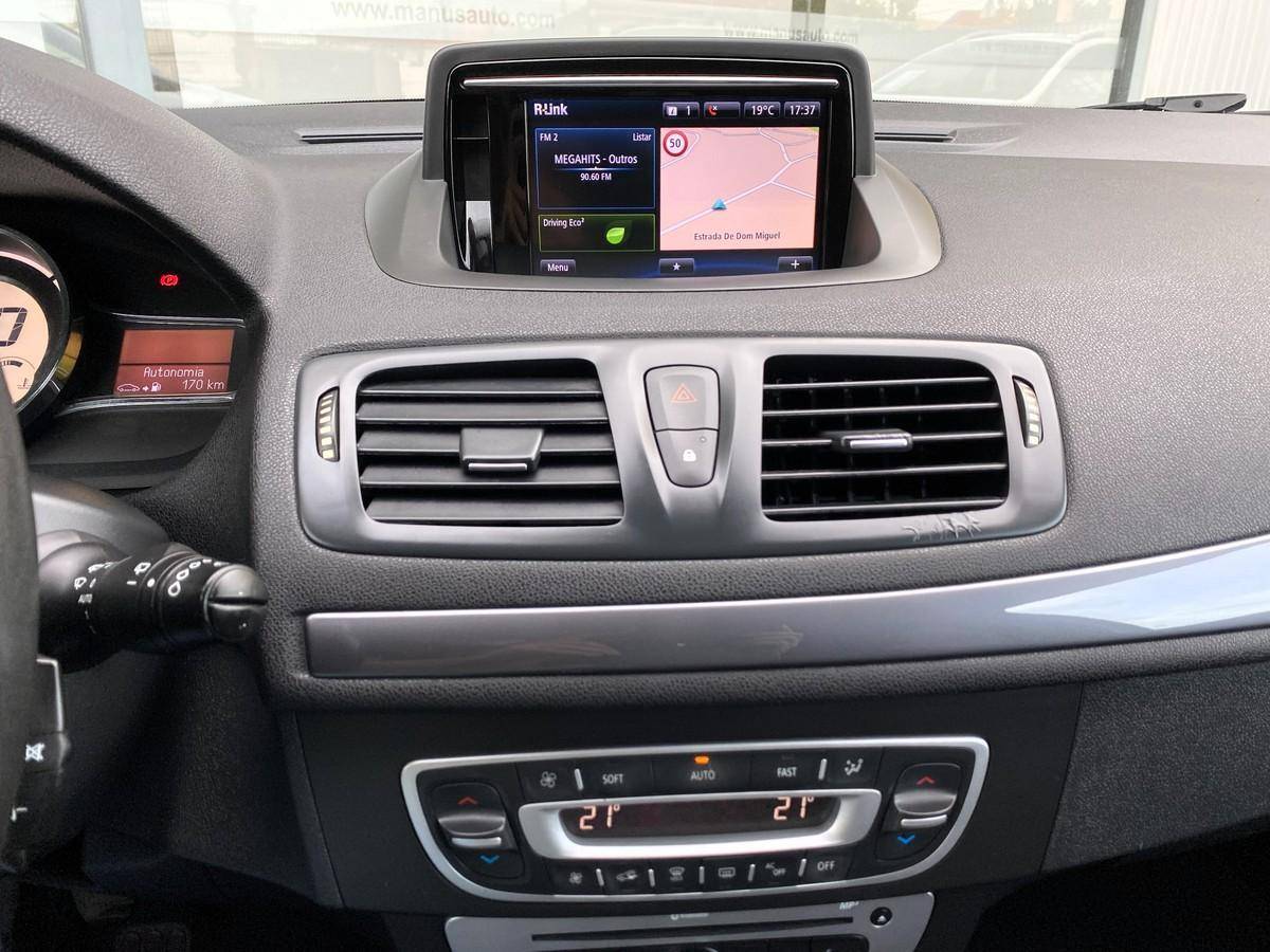 renault-megane-sport-tourer-2015-diesel-1461cc